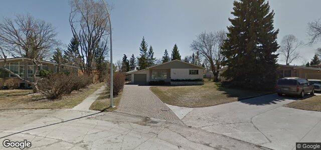 Larawan ng 153 Crofton Bay sa Winnipeg, Manitoba