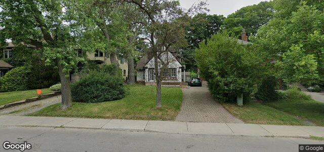 Larawan ng 156 Moore Avenue sa Winnipeg, Manitoba