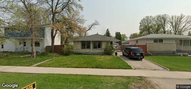 Larawan ng 166 St Vital Road sa Winnipeg, Manitoba