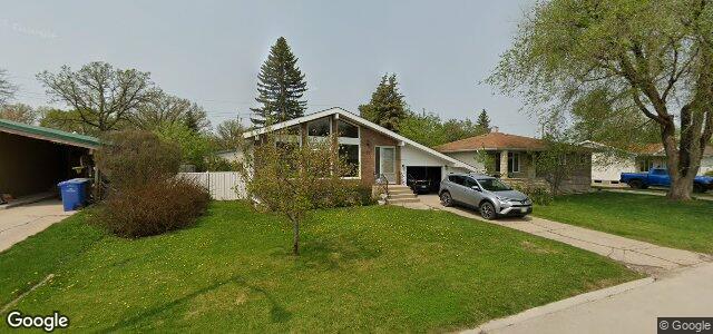 Larawan ng 17 Weaver Bay sa Winnipeg, Manitoba