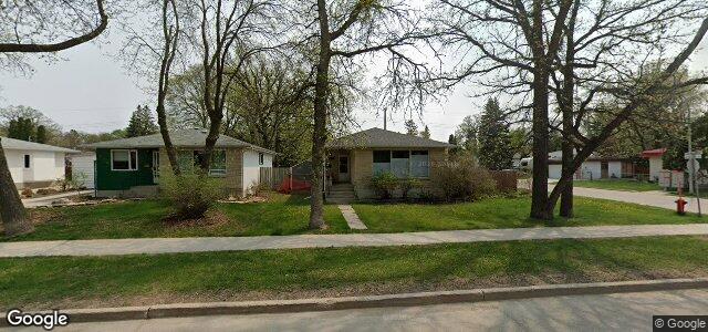 Larawan ng 172 St Vital Road sa Winnipeg, Manitoba