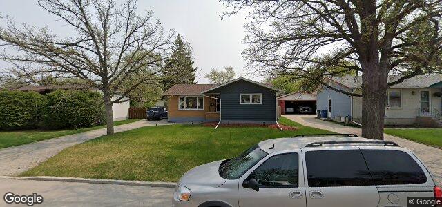 Larawan ng 174 Crofton Bay sa Winnipeg, Manitoba