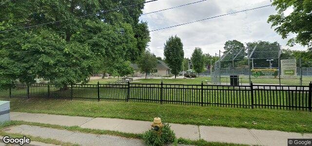 Photo of 175 Moore Avenue in Winnipeg, Manitoba