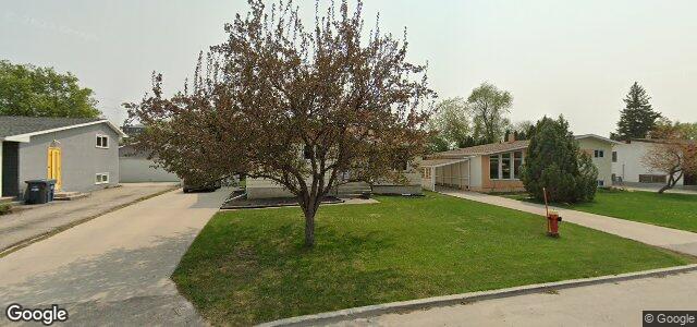 Larawan ng 180 Crofton Bay sa Winnipeg, Manitoba