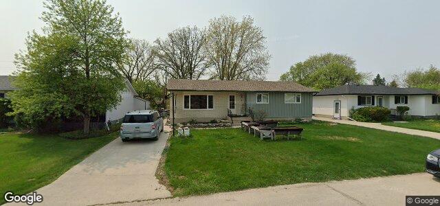 Larawan ng 19 Cabot Crescent sa Winnipeg, Manitoba