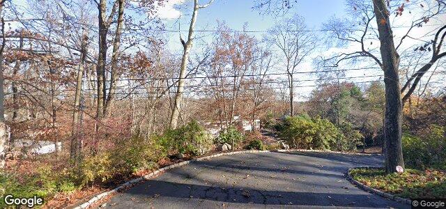 Larawan ng 2 River Lane sa Winnipeg, Manitoba