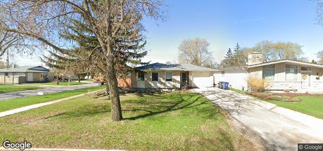 Larawan ng 2 Traynor Bay sa Winnipeg, Manitoba