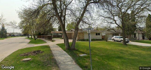 Larawan ng 2 Tyrone Bay sa Winnipeg, Manitoba