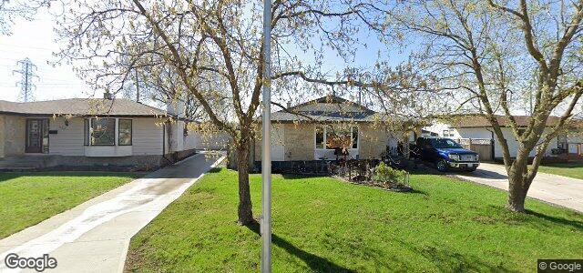 Larawan ng 210 St Michael Road sa Winnipeg, Manitoba