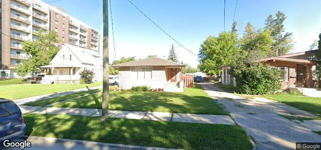 Larawan ng 25 Arden Avenue sa Winnipeg, Manitoba