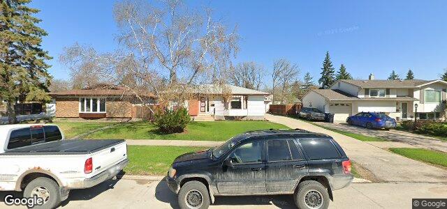 Larawan ng 251 St Michael Road sa Winnipeg, Manitoba