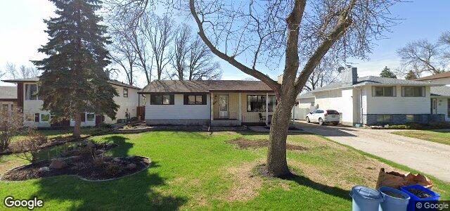 Larawan ng 30 Tracy Crescent sa Winnipeg, Manitoba