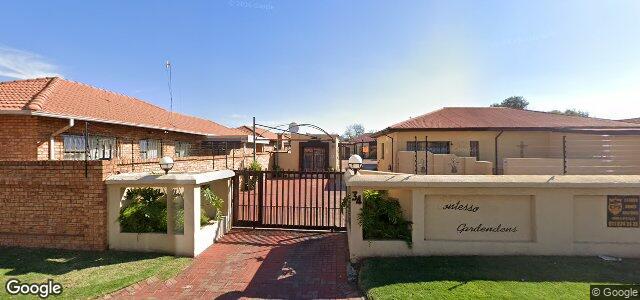 Larawan ng 36 St Michael Road sa Winnipeg, Manitoba