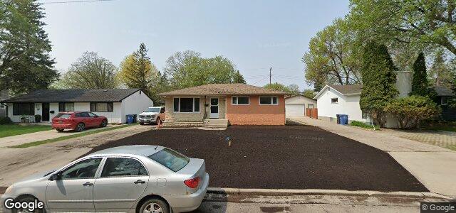 Larawan ng 45 Arden Avenue sa Winnipeg, Manitoba