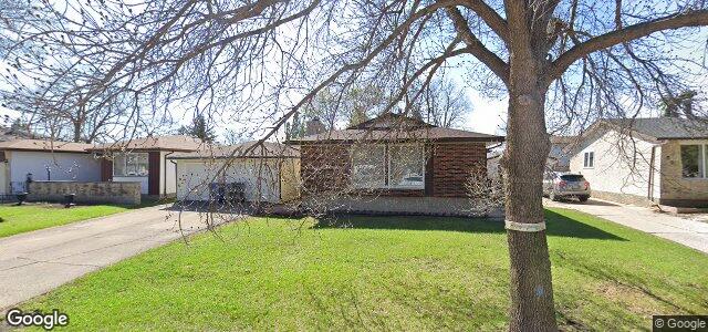 Larawan ng 46 Tracy Crescent sa Winnipeg, Manitoba