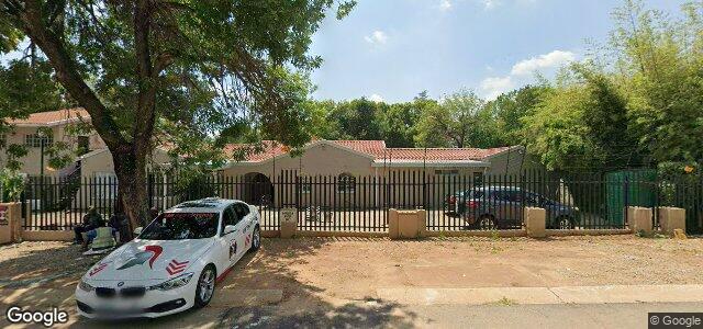 Larawan ng 50 River Road sa Winnipeg, Manitoba