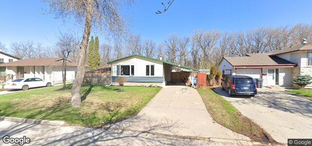 Larawan ng 51 Tracy Crescent sa Winnipeg, Manitoba