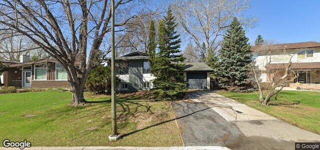 Larawan ng 51 Traynor Bay sa Winnipeg, Manitoba