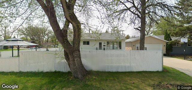 Larawan ng 55 Triton Bay sa Winnipeg, Manitoba