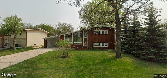 Photo of 6 Weaver Bay in Winnipeg, Manitoba