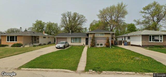 Larawan ng 7 Wakefield Bay sa Winnipeg, Manitoba