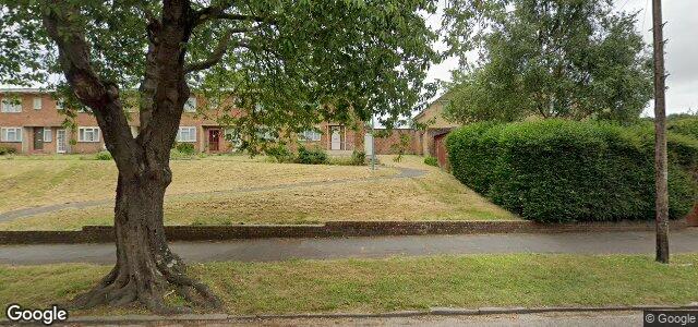 Larawan ng 77 Moore Avenue sa Winnipeg, Manitoba