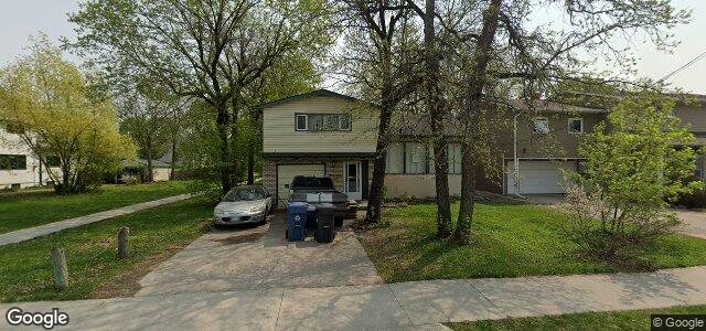 Larawan ng 80 Arden Avenue sa Winnipeg, Manitoba
