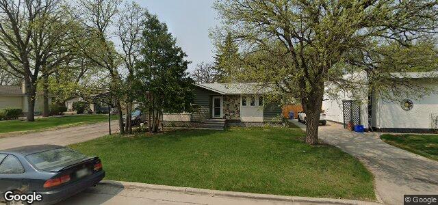 Larawan ng 81 Arden Avenue sa Winnipeg, Manitoba