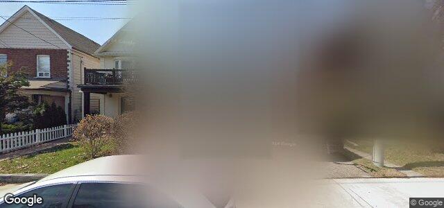 Larawan ng 82 Barrington Avenue sa Winnipeg, Manitoba