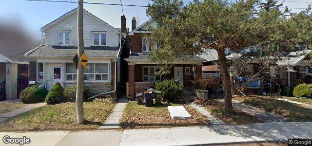 Larawan ng 90 Barrington Avenue sa Winnipeg, Manitoba