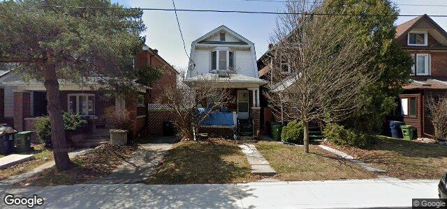 Larawan ng 92 Barrington Avenue sa Winnipeg, Manitoba