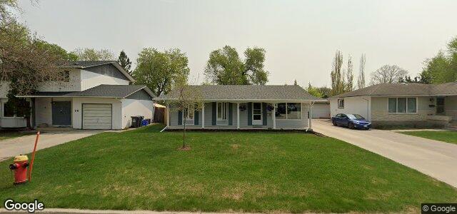 Larawan ng 92 Woodbury Drive sa Winnipeg, Manitoba