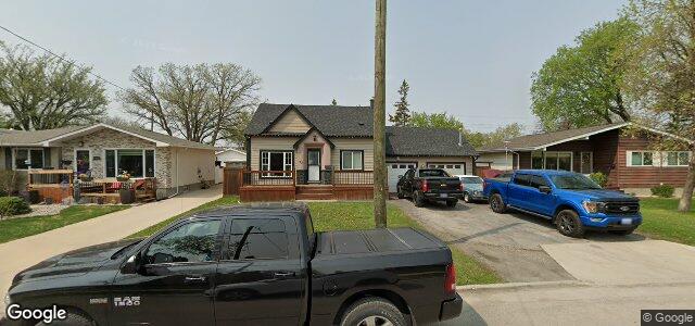 Larawan ng 93 Arden Avenue sa Winnipeg, Manitoba