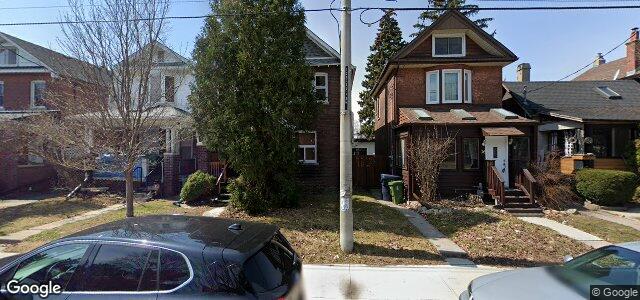 Larawan ng 94 Barrington Avenue sa Winnipeg, Manitoba