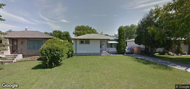 Larawan ng 10 Cloverdale Crescent sa Winnipeg, Manitoba
