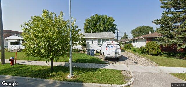 Larawan ng 1007 Hoka Street sa Winnipeg, Manitoba