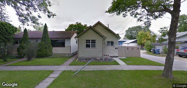 Photo of 107 Edward Avenue W in Winnipeg, Manitoba