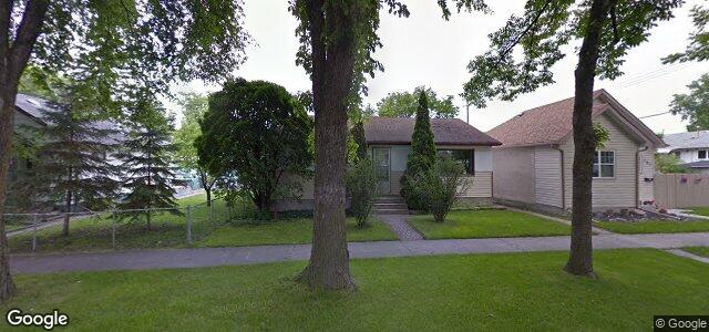 Larawan ng 109 Edward Avenue W sa Winnipeg, Manitoba