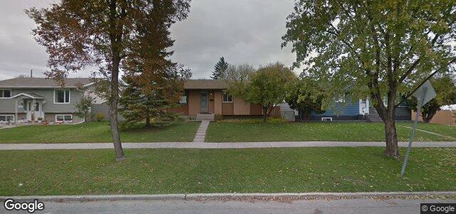 Larawan ng 111 Dowling Avenue W sa Winnipeg, Manitoba