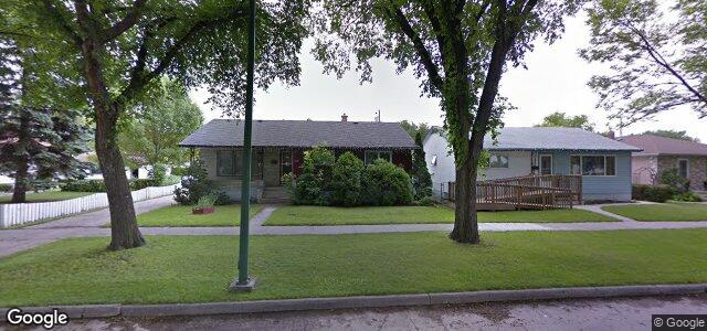Larawan ng 112 Edward Avenue W sa Winnipeg, Manitoba