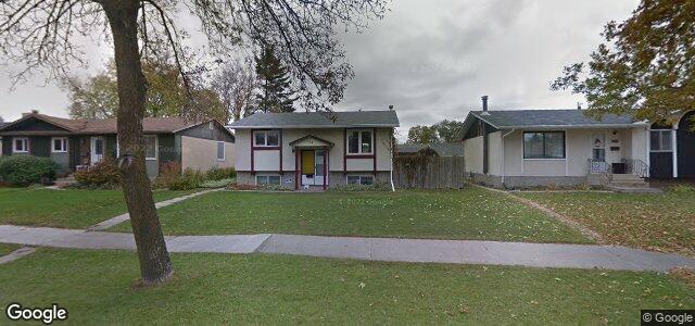 Larawan ng 114 Thom Avenue W sa Winnipeg, Manitoba