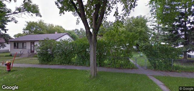 Larawan ng 117 Edward Avenue W sa Winnipeg, Manitoba