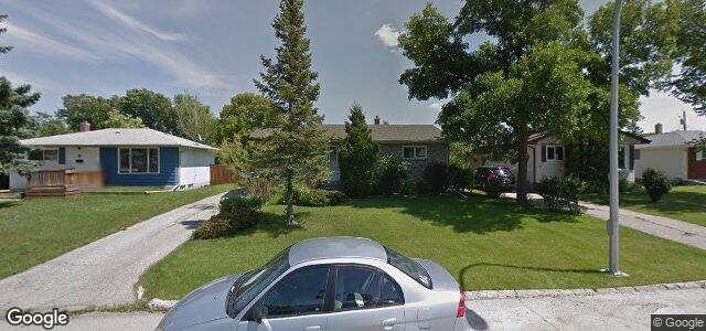 Larawan ng 12 Burnaby Bay sa Winnipeg, Manitoba