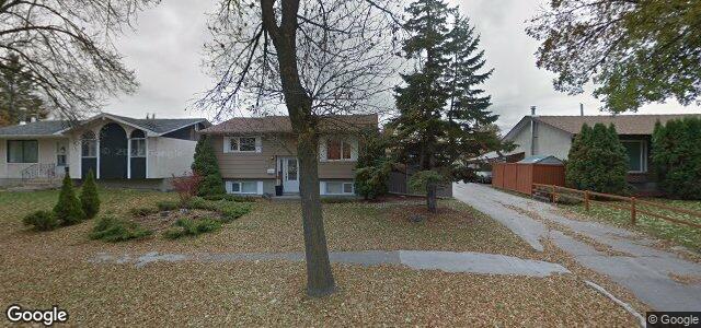 Larawan ng 122 Thom Avenue W sa Winnipeg, Manitoba