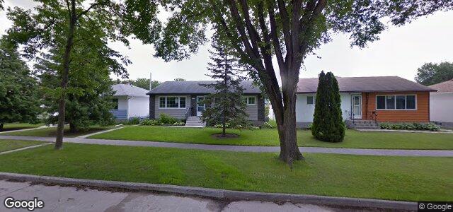 Larawan ng 126 Edward Avenue W sa Winnipeg, Manitoba