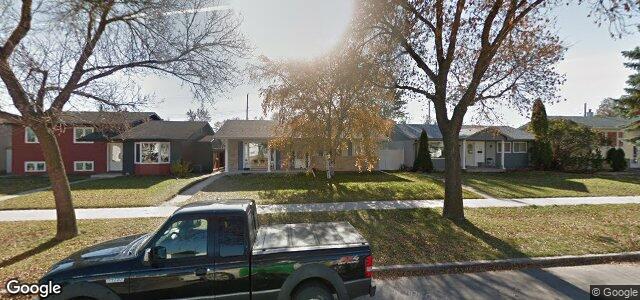 Larawan ng 126 Larche Avenue W sa Winnipeg, Manitoba