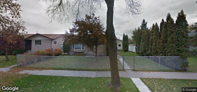 Larawan ng 130 Thom Avenue W sa Winnipeg, Manitoba