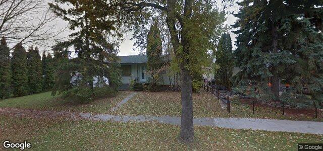 Photo of 134 Thom Avenue W in Winnipeg, Manitoba