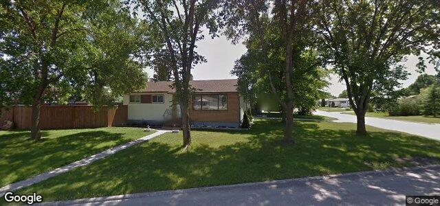 Larawan ng 14 Berwyn Bay sa Winnipeg, Manitoba