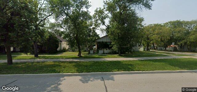 Larawan ng 1411 Day Street sa Winnipeg, Manitoba